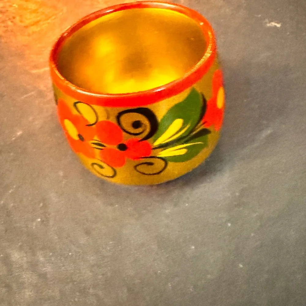 Hand Painted Russian Folk Art Trinket Holder Cup Dish Gold Red Floral Designs‎